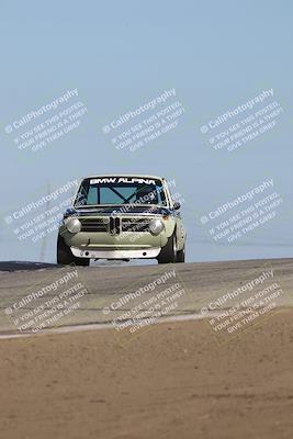 media/Oct-26-2025-CalClub SCCA (Sun) [[8ce1e69566]]/Group 1/Session 2 (Grapevine)/